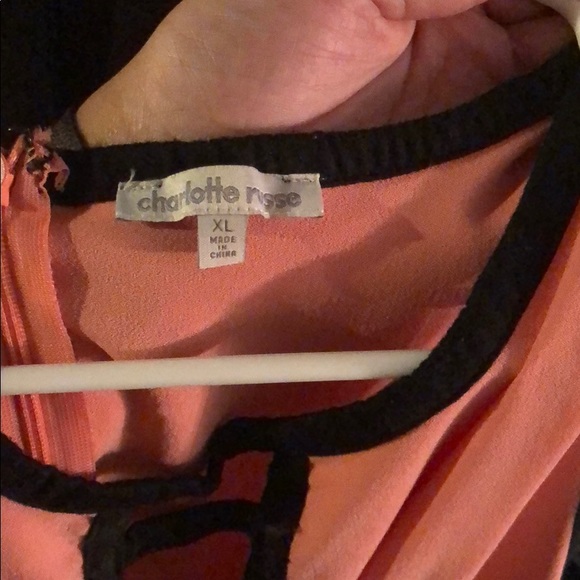 One piece romper - Picture 5 of 5